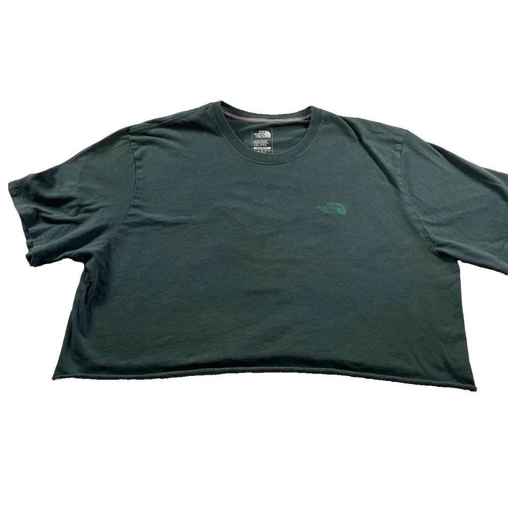 The North Face Unisex Adults T-Shirt 2XL Graphic Tee Green Short Sleeve Crop Top